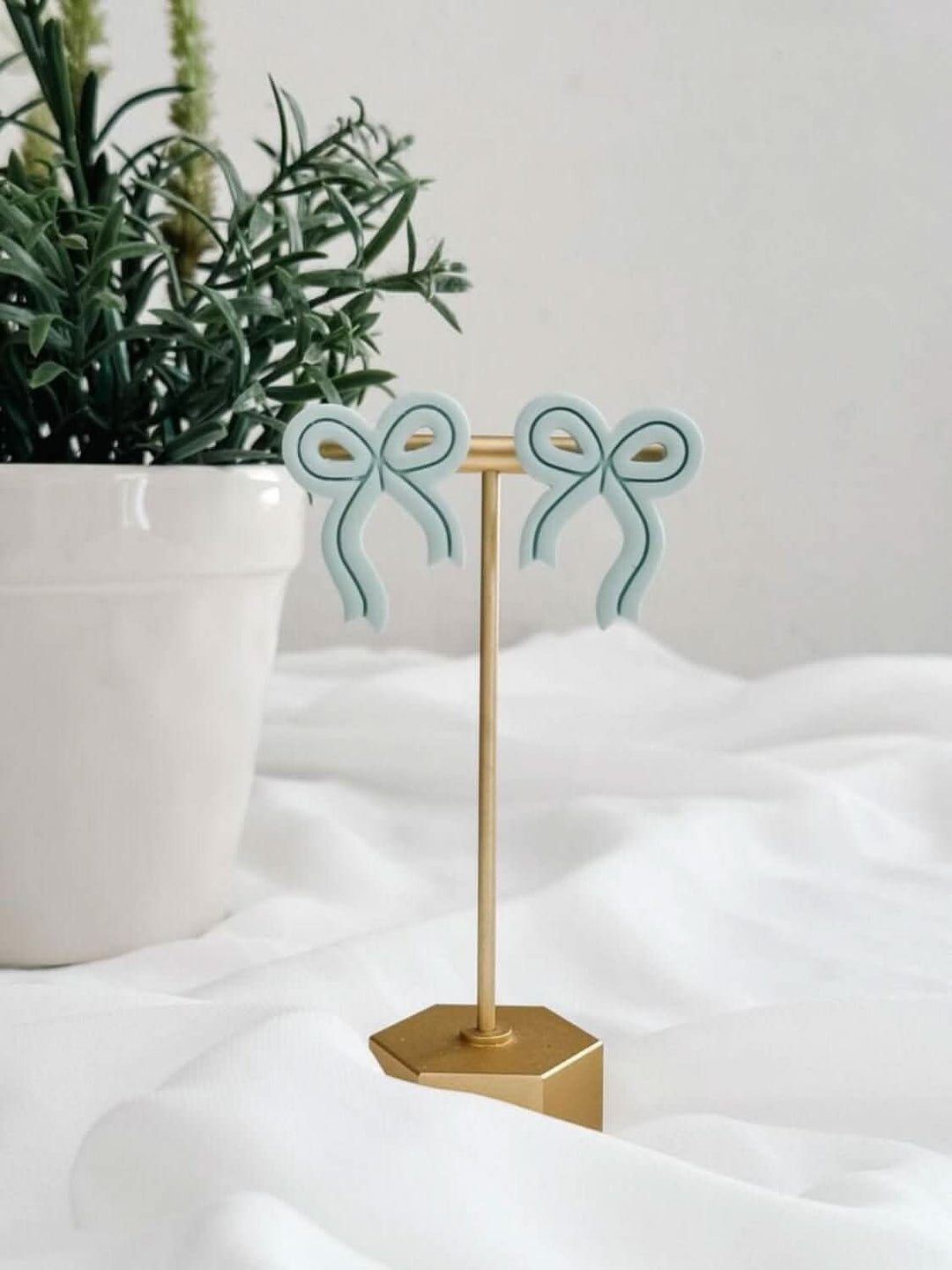 Big Bow Stud Post Earrings - Lolo Viv Boutique