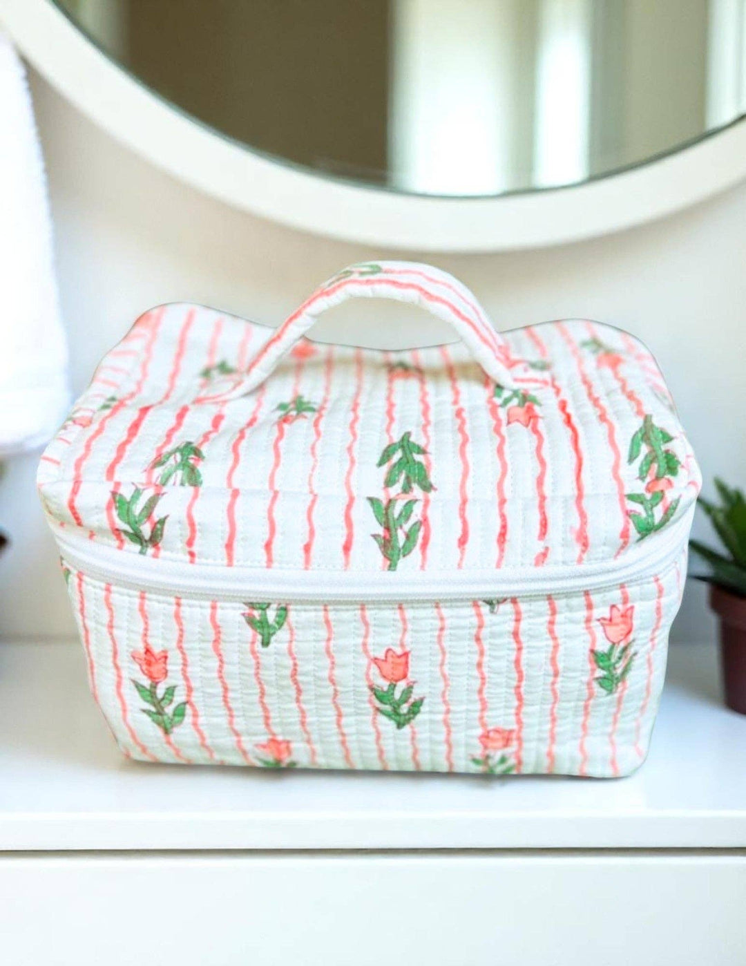 The Blushing Blooms Makeup Bag