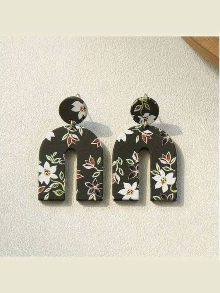 U Shaped Black Floral Earrings - Lolo Viv Boutique