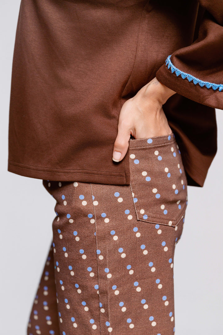 Chocolate & Blue Scallop Top