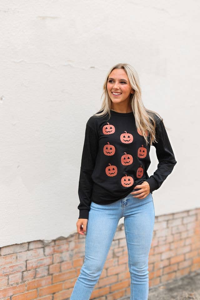 Black Pumpkin Sweater - Reg & Curvy