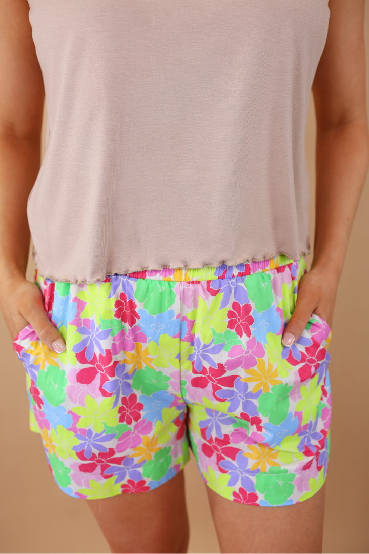 The Happy Days Floral Shorts - Reg & Curvy