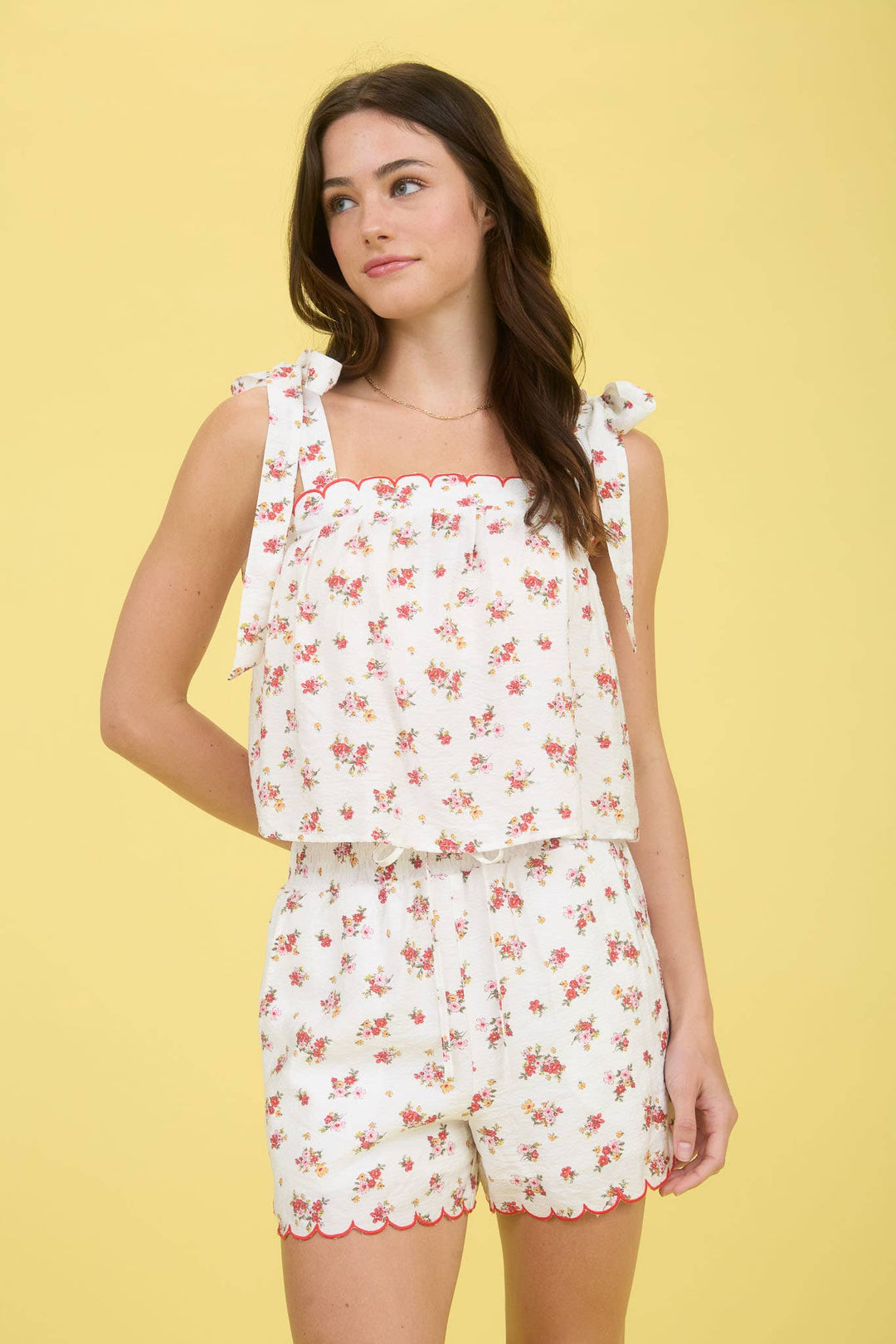 Sweet Floral Scalloped Set