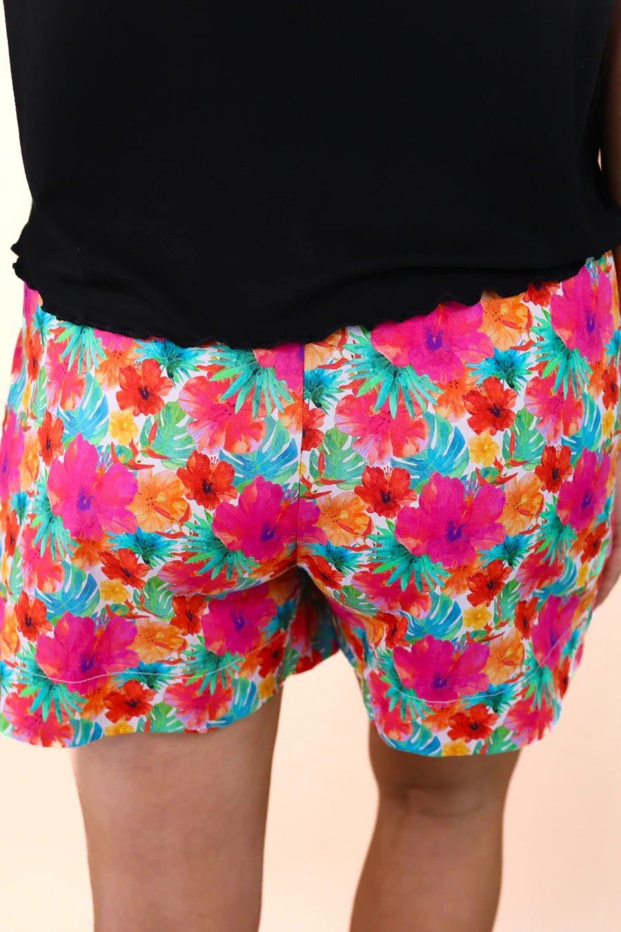 The Palm Breeze Pull-On Shorts - Reg & Curvy
