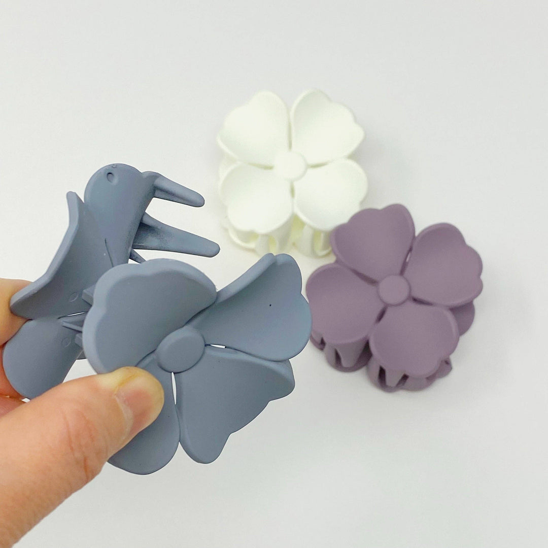 Hibiscus Petals Hair Claw Set - 3 Clips