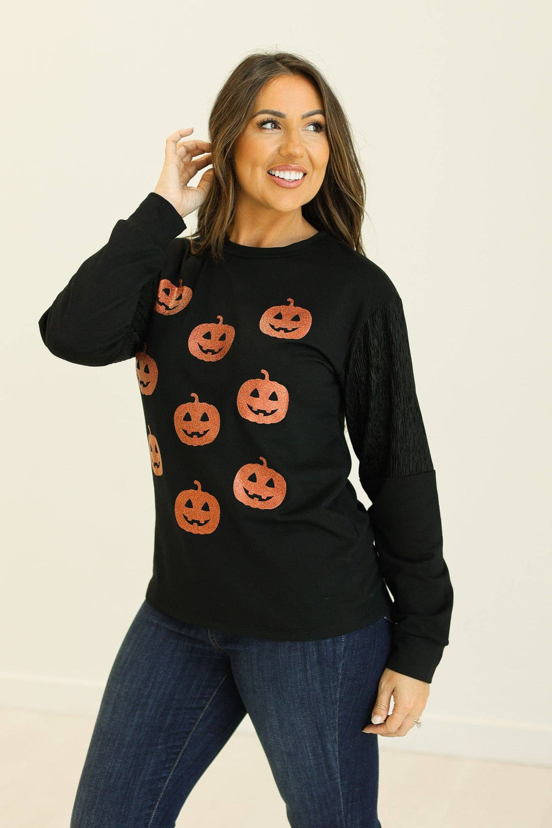 Black Pumpkin Sweater - Reg & Curvy