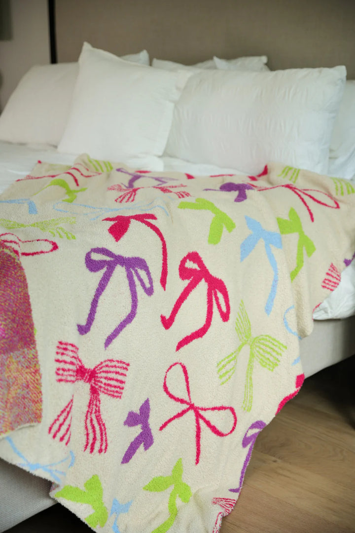 *PREORDER* Bow & Cozy Blanket