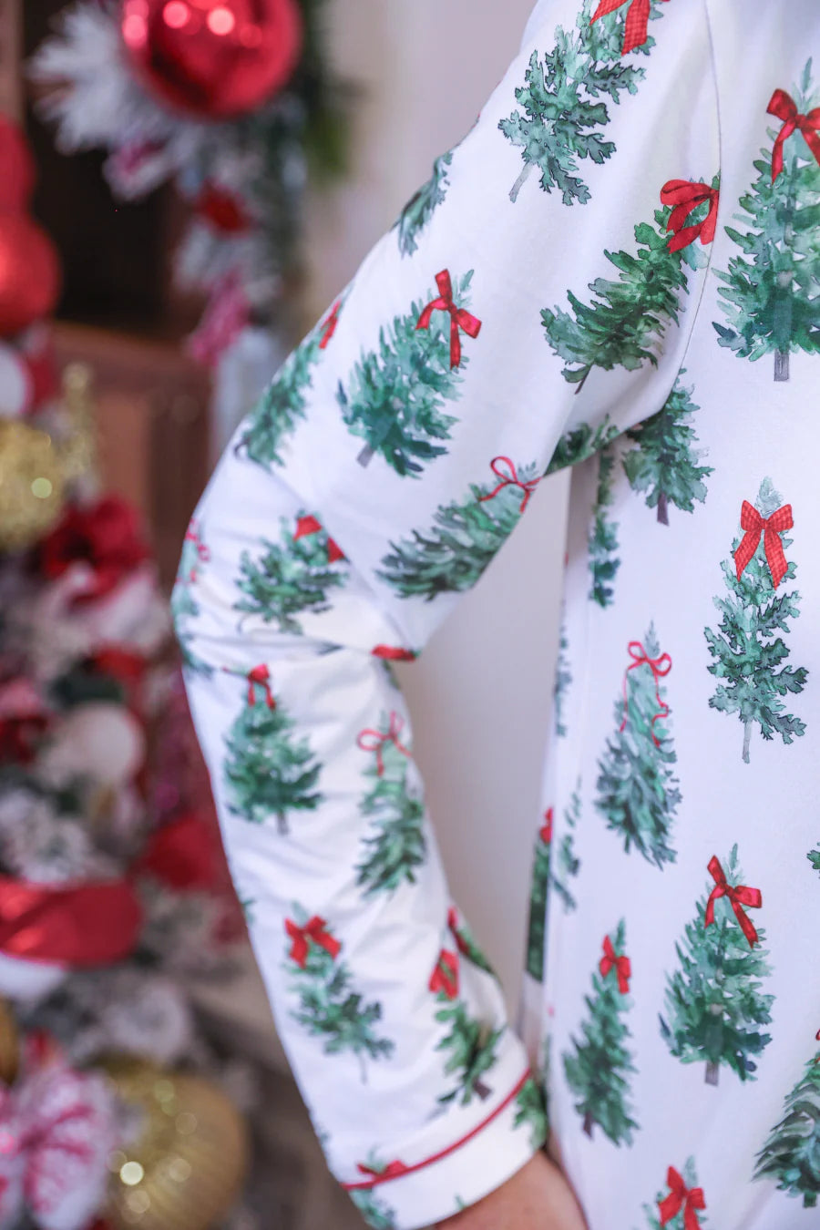 Mistletoe Morning Ruffle Pajamas - Reg & Curvy
