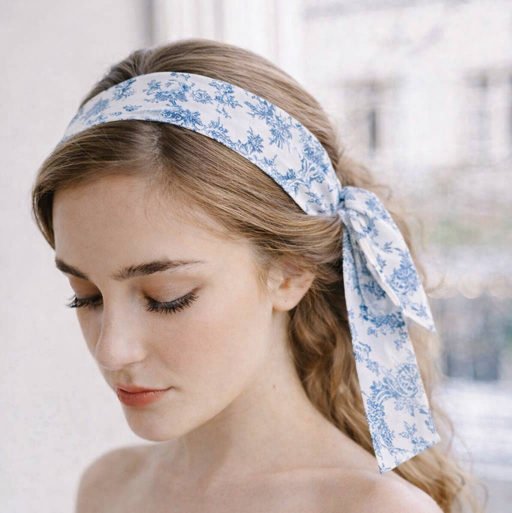 French Kiss Toile Hair Scarf