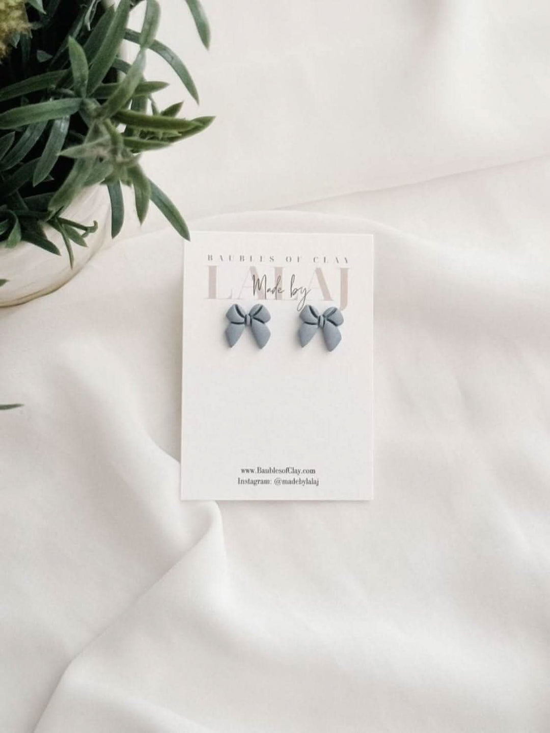 Classy Bow Stud Post Earrings - Lolo Viv Boutique