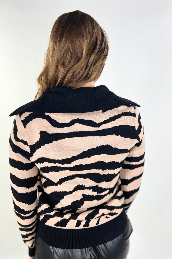 Savannah Stride Quarter Zip - Curvy
