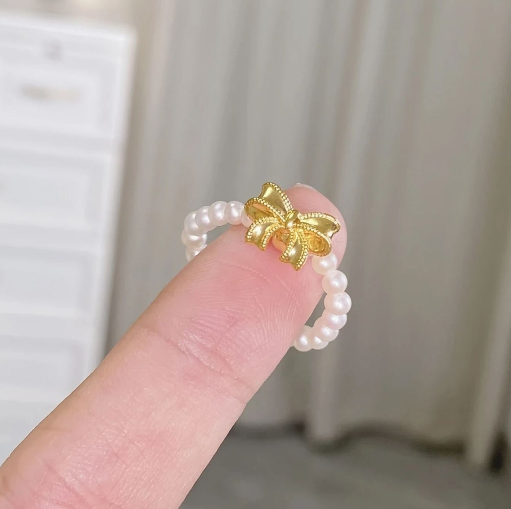 Elastic Pearl & Bow Ring - Lolo Viv Boutique
