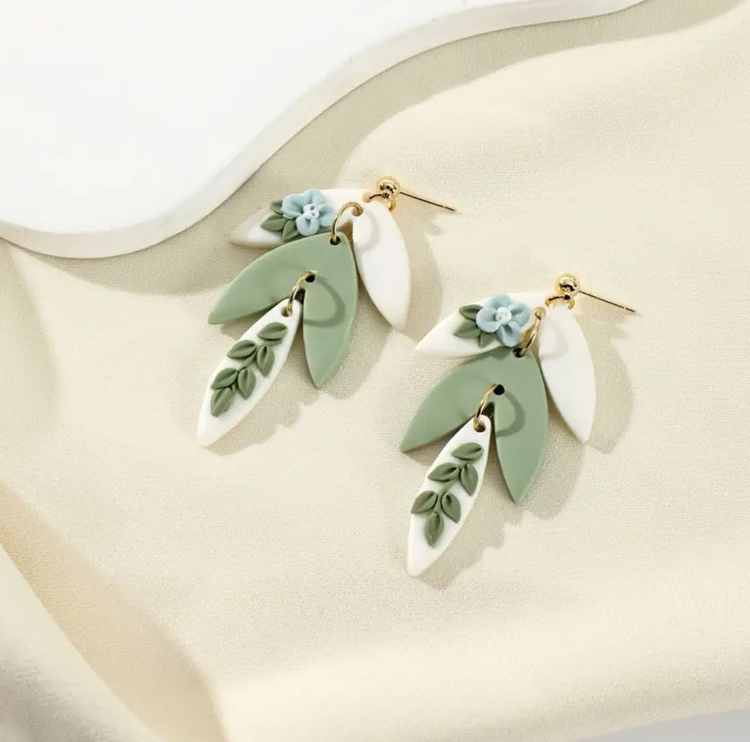 Floral and Leaf Drop Earrings - Lolo Viv Boutique