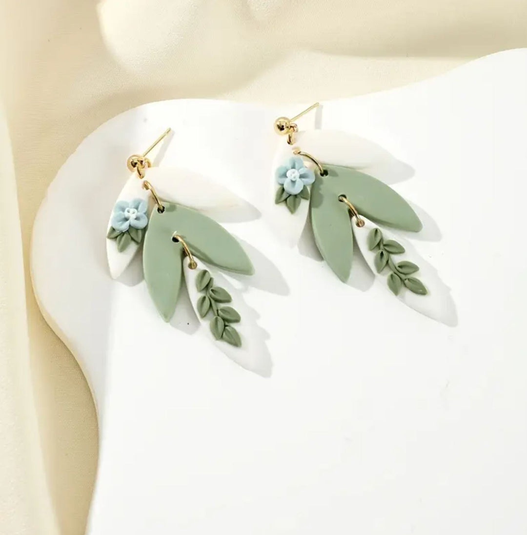 Floral and Leaf Drop Earrings - Lolo Viv Boutique