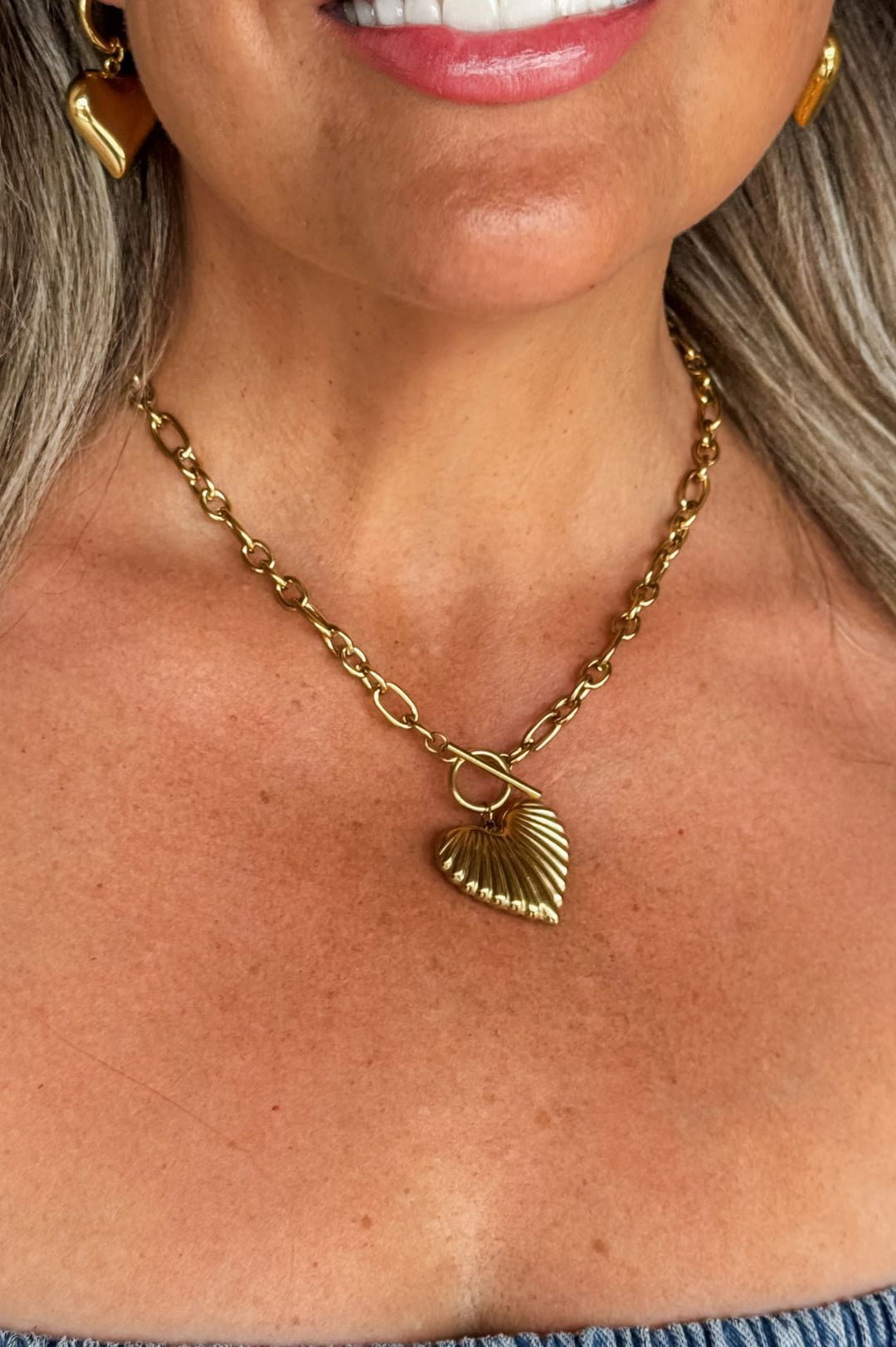 Gilded Heartbeat Necklace - Lolo Viv Boutique