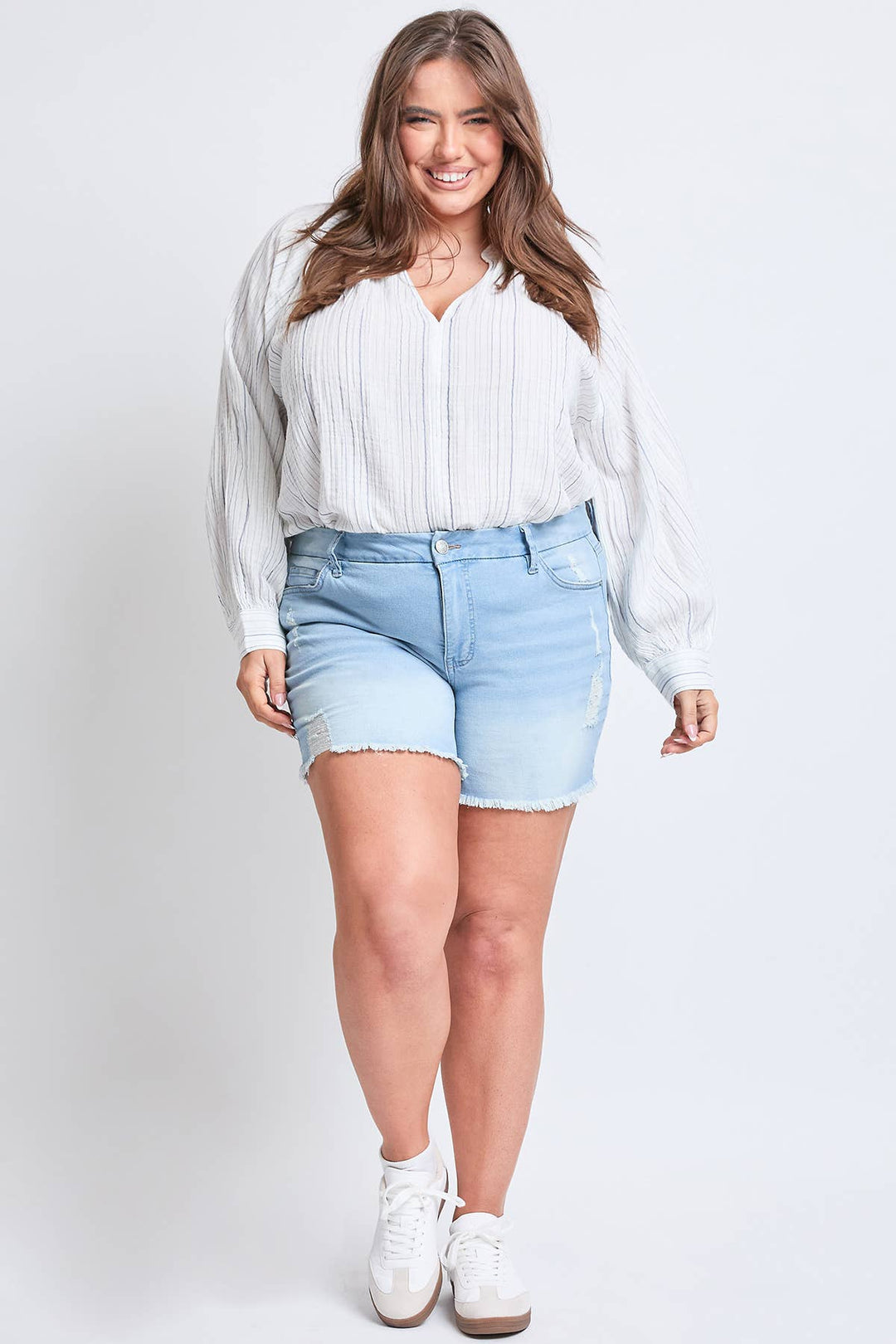 High - Rise Frayed Hem Shorts - Curvy - Lolo Viv Boutique