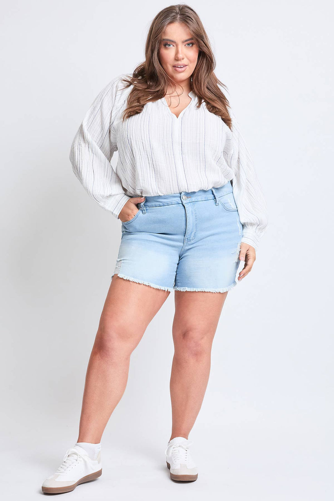 High - Rise Frayed Hem Shorts - Curvy - Lolo Viv Boutique