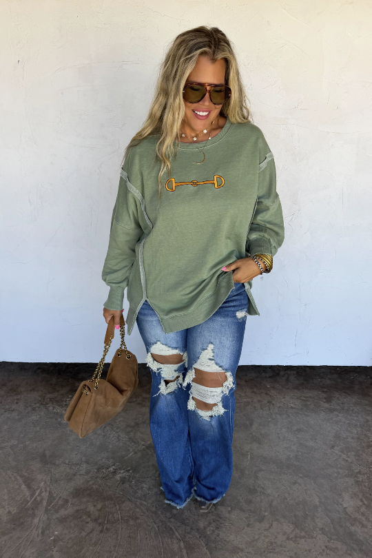 Bit of Southern Charm Pullover - Reg & Curvy