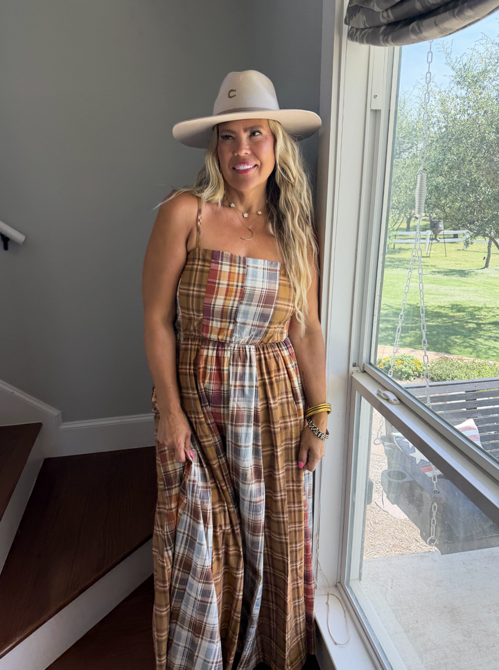 *PREORDER* Country Roads Plaid Dress - Reg & Curvy