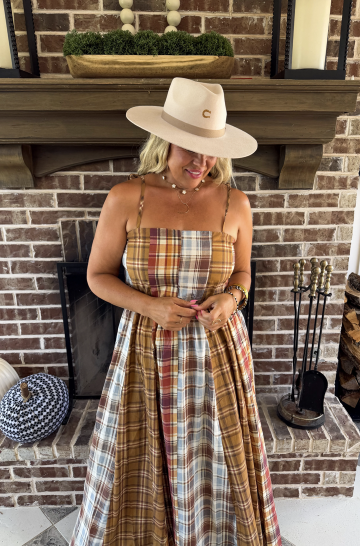 *PREORDER* Country Roads Plaid Dress - Reg & Curvy