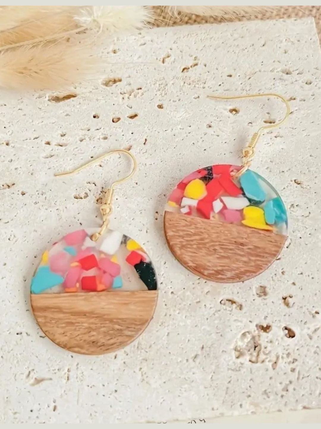 Multicolor Resin and Wooden Dangle Earrings - Lolo Viv Boutique