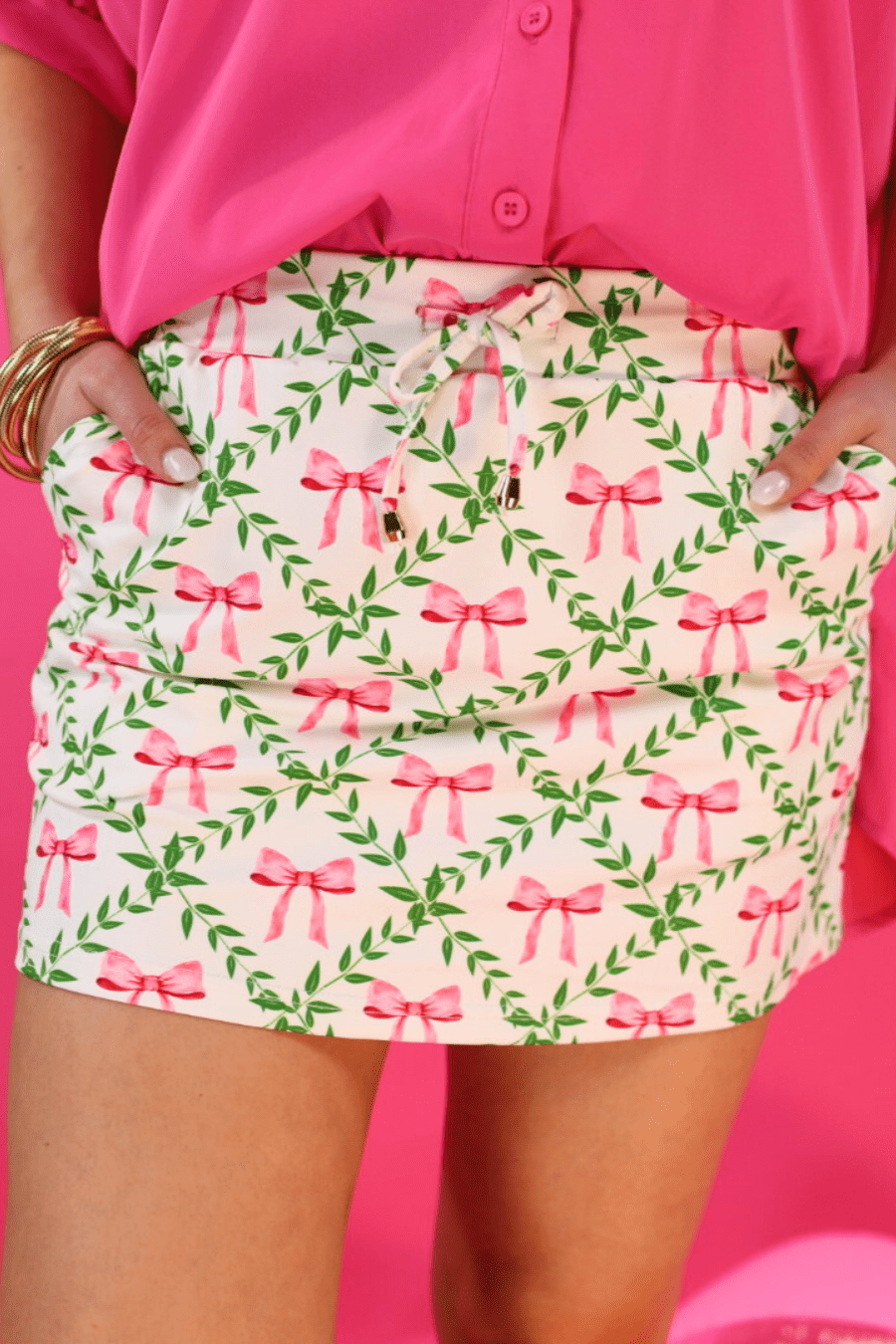 Nantucket Breeze Bow Skort - Curvy - Lolo Viv Boutique