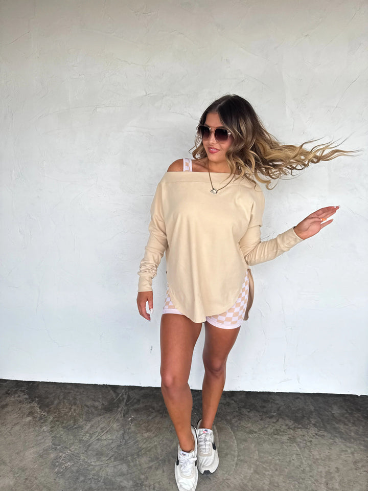 *PREORDER* Athleisure Top in 5 Colors - Reg & Curvy - Lolo Viv Boutique