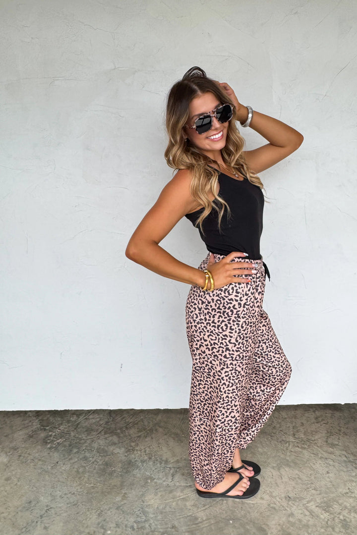 *PREORDER* Cheetah Jogger Pants - Reg & Curvy - Lolo Viv Boutique