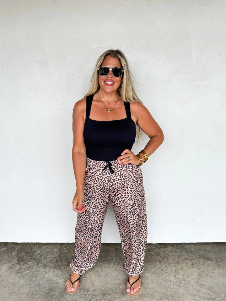 *PREORDER* Cheetah Jogger Pants - Reg & Curvy - Lolo Viv Boutique