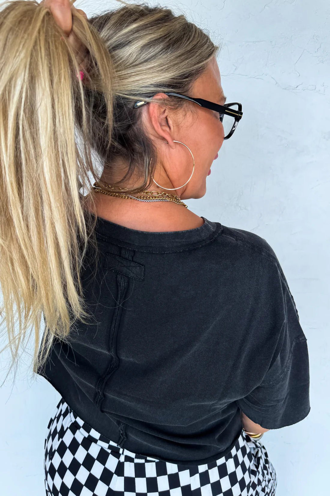 *PREORDER* Raw Hem Tee in 3 Colors - Reg & Curvy - Lolo Viv Boutique