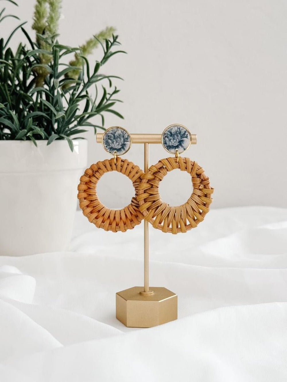 Rattan Hoops with Printed Clay Insert - Lolo Viv Boutique