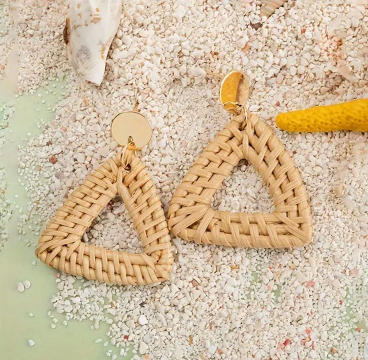 Rattan Triangle Earrings - Lolo Viv Boutique