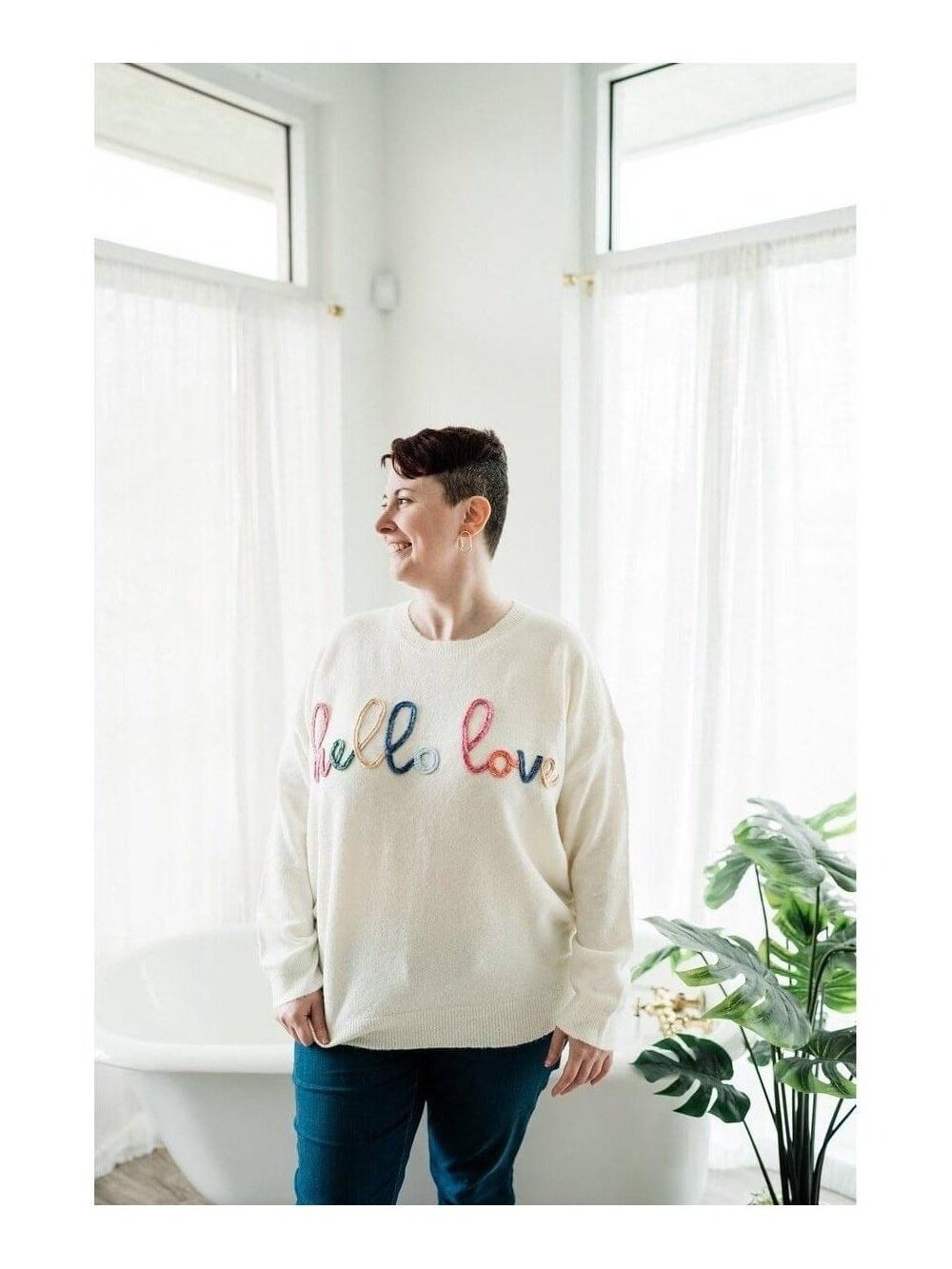 Curvy Hello Love Pullover Sweater - Lolo Viv Boutique